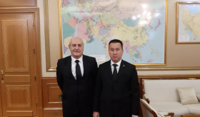 Դեսպան Գառնիկ Բադալյանի հանդիպումները Թուրքմենստանի փոխվարչապետերի հետ