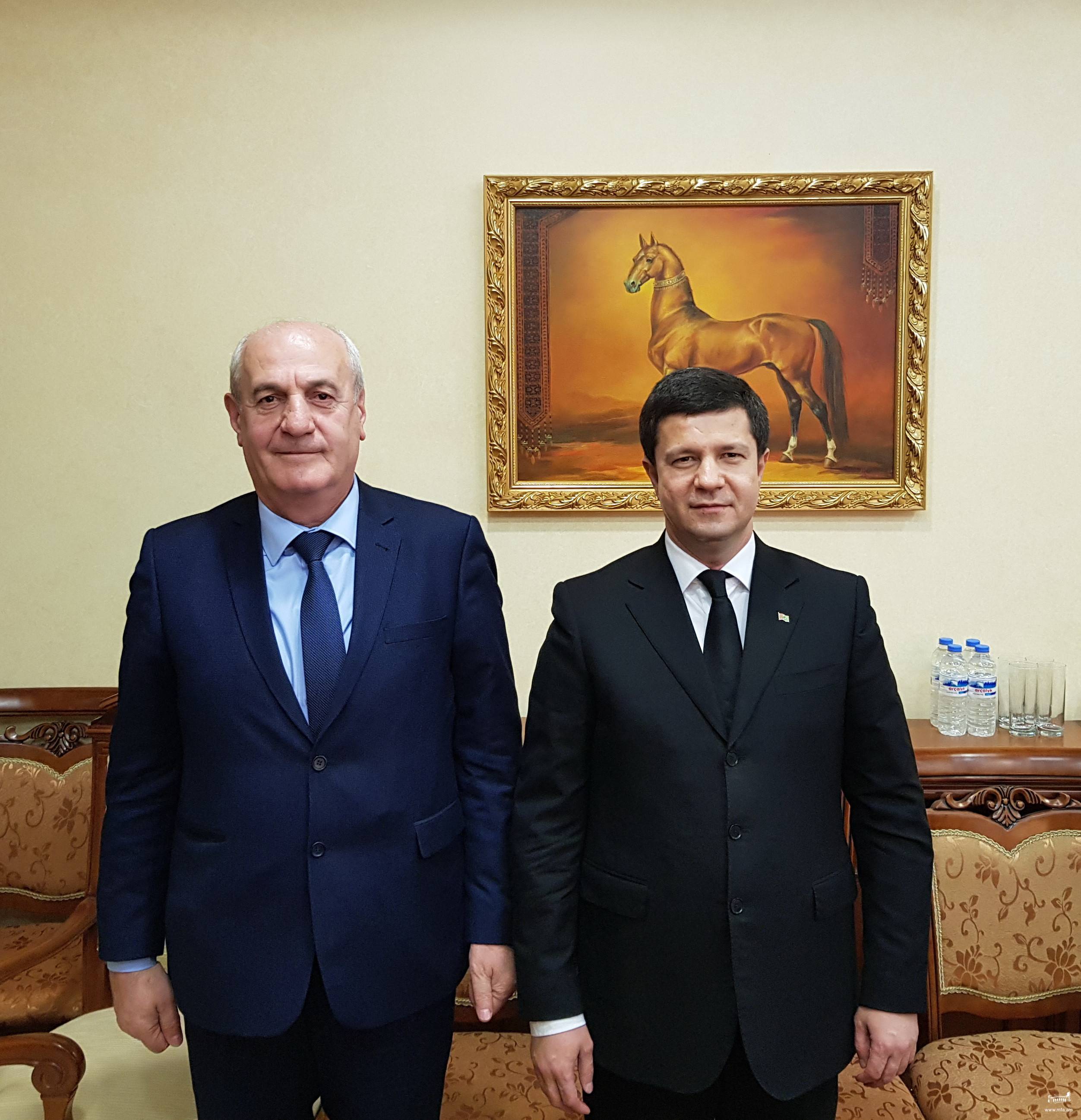 Встреча чрезвычайного и полномочного посла Бадаляна с министром торговли и внешнеэкономических связей Туркменистана.