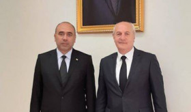 Դեսպան Բադալյանի հանդիպումը Թուրքմենստանի արդյունաբերության և հաղորդակցության նախարարության կապի գործակալության ղեկավարի հետ